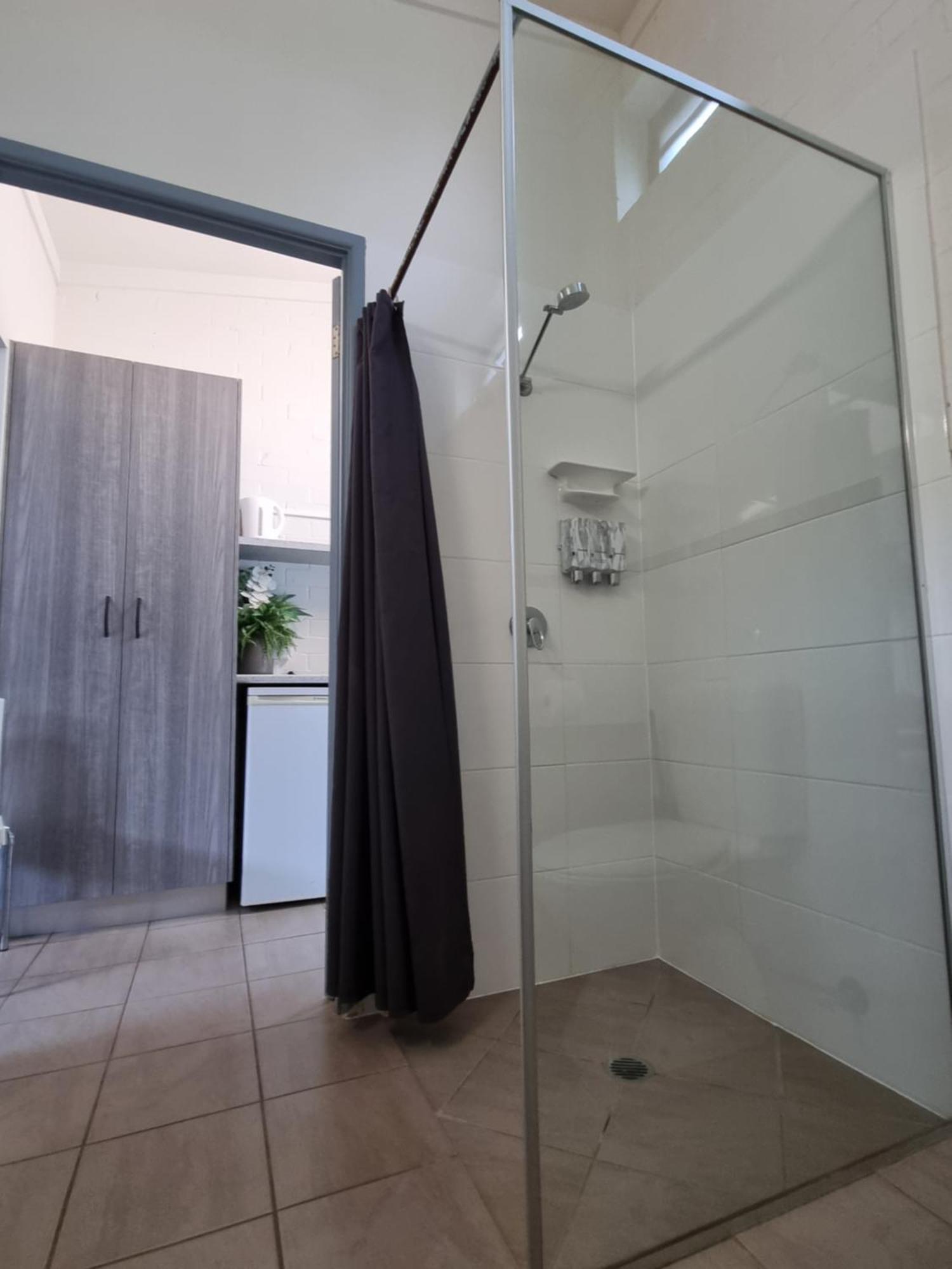 Y Motels Yarraman Eksteriør billede