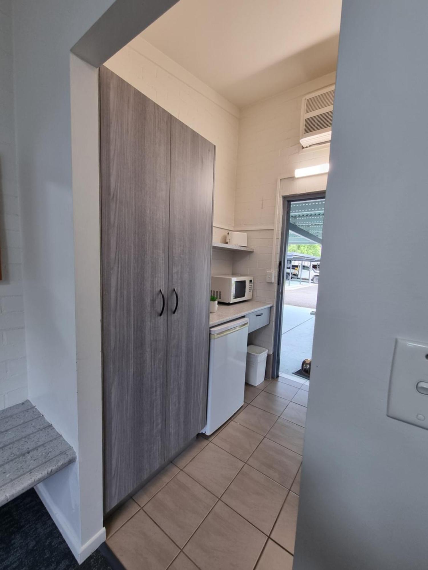 Y Motels Yarraman Eksteriør billede