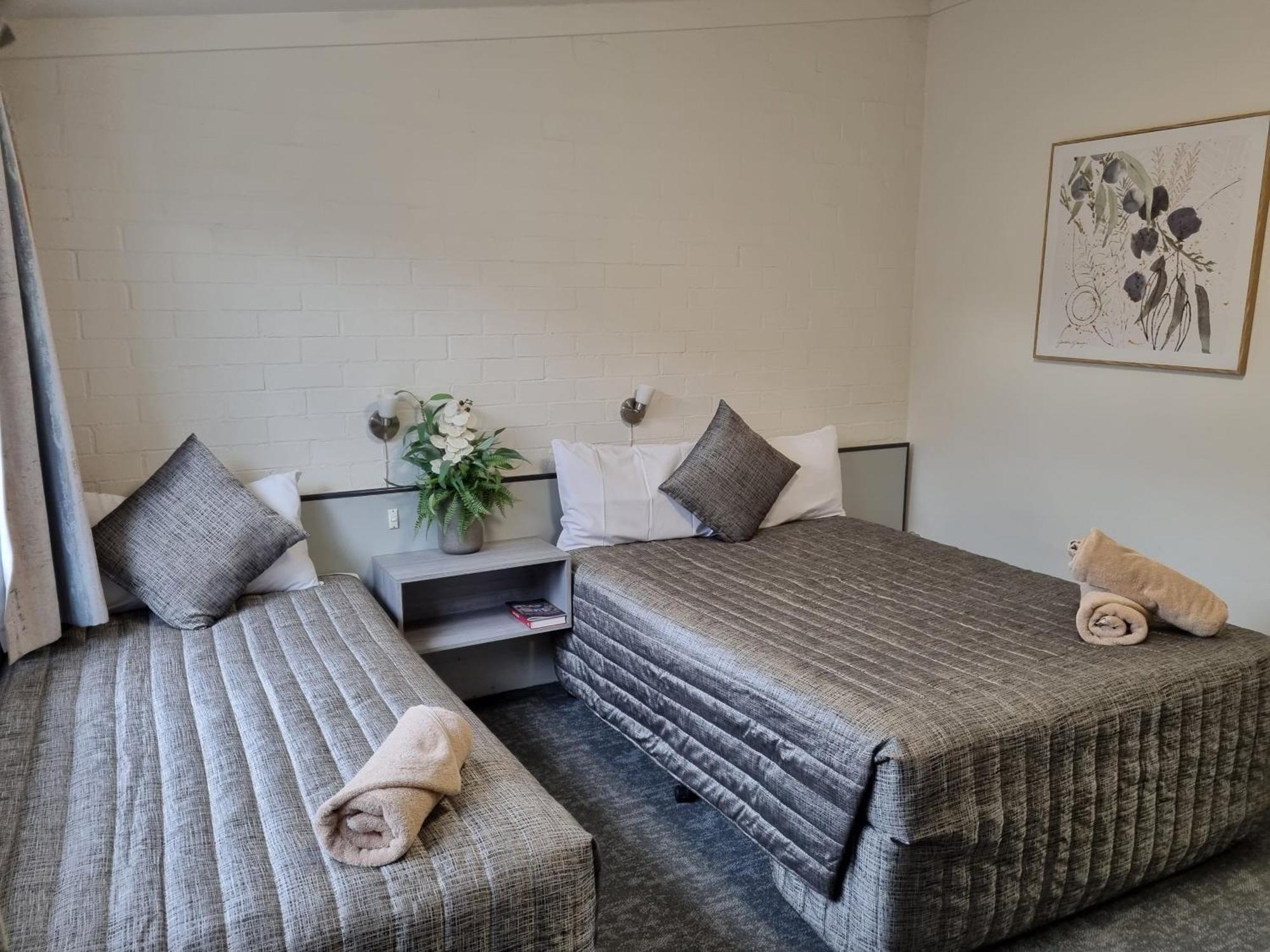 Y Motels Yarraman Eksteriør billede