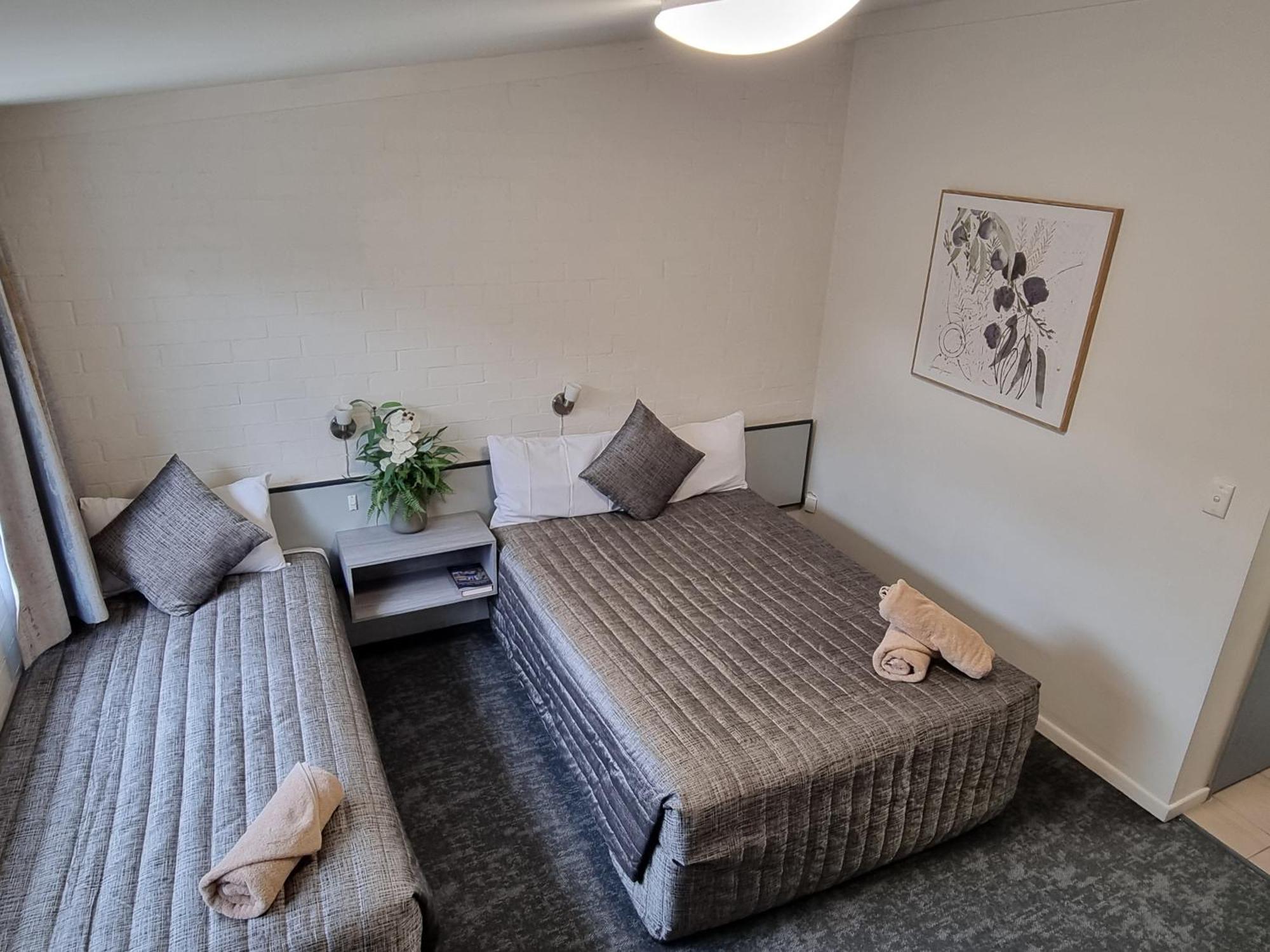 Y Motels Yarraman Eksteriør billede